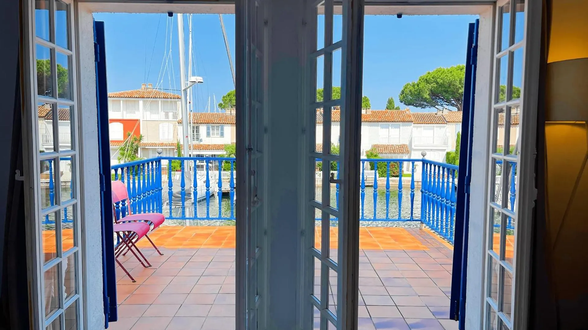 Wide House With Wifi And Ac A Terrace A Garden And A 12M Mooring Villa Grimaud Holiday home